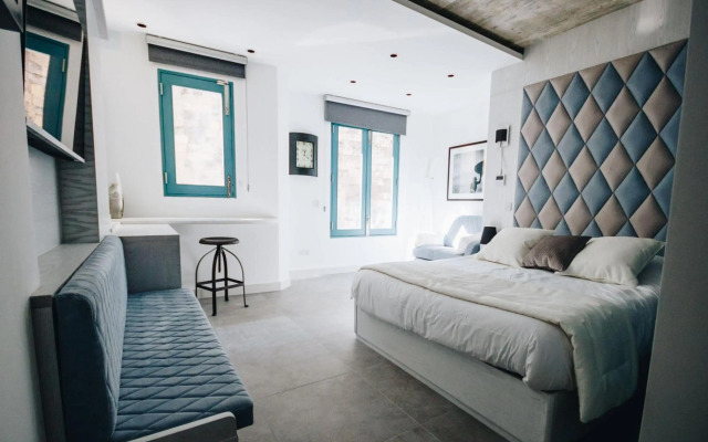 Valletta Collection - Ordinance Suites