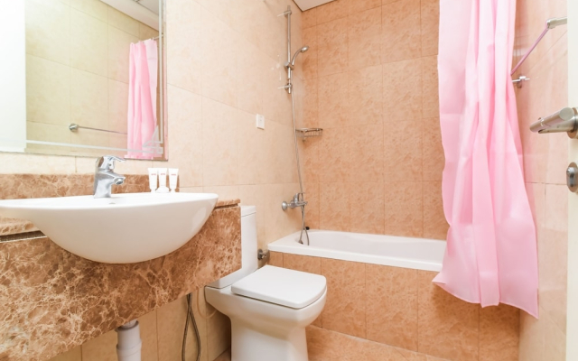 Oyo 576 Home Capitol Tecom 10