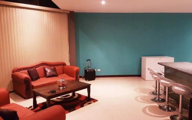 Condo Amazing Ocean Views