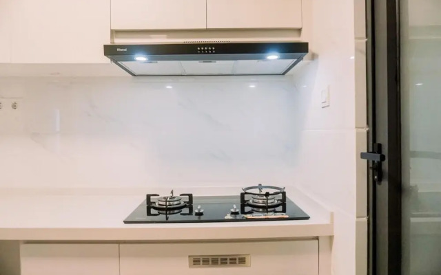 Wonderful And Homey 3Br Sky House Bsd Apartment