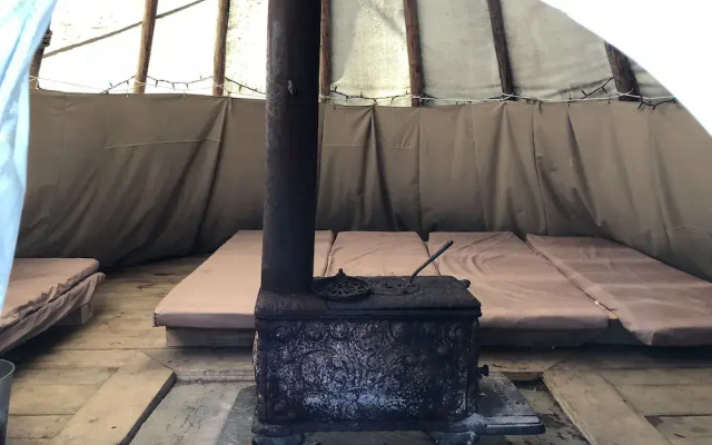 Chimo Refuges Treehouse Resort