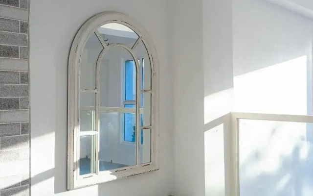 Gyeongju Jullietapoolvilla&kidspension