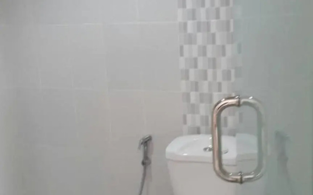 Gold Hotel Simpang Lima