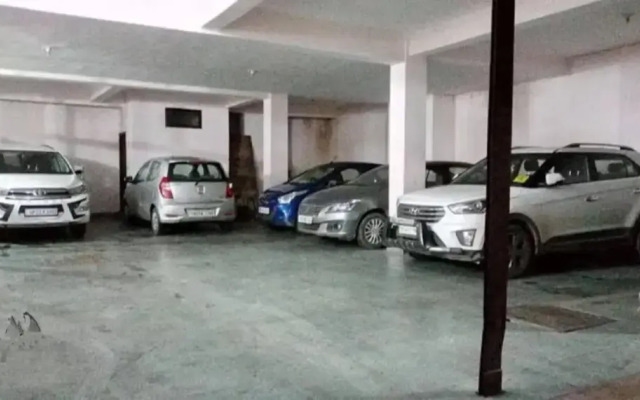 Hotel Himadri