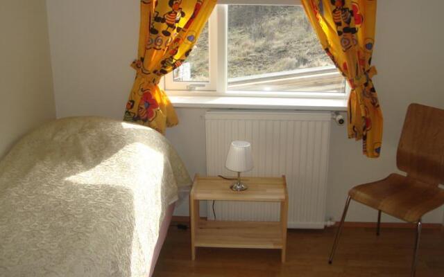 Guesthouse Hlidarás