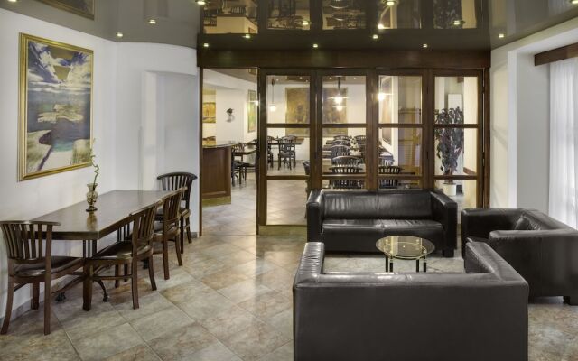 Hotel Otar