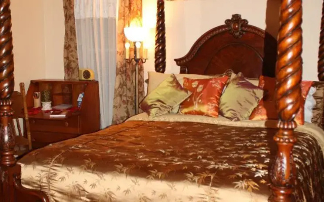 Allas Historical Bed and Breakfast, Spa and Cabana