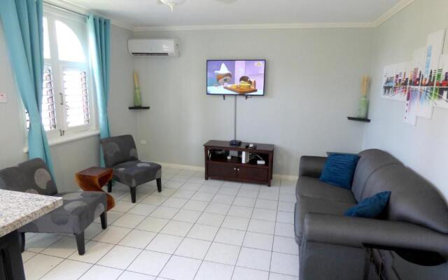 Beach One Bedroom Suite A17