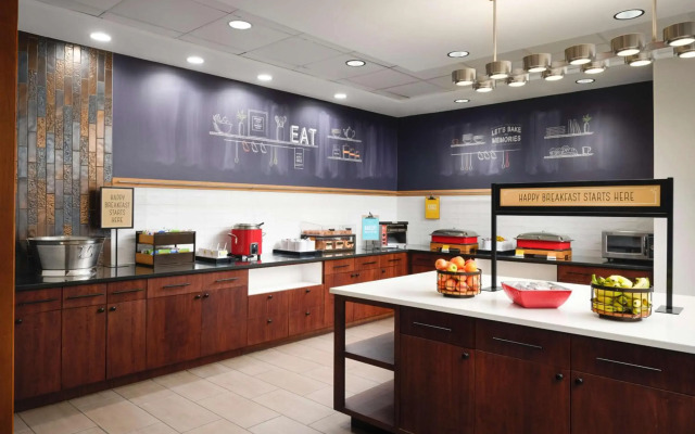 Hampton Inn & Suites Austin Downtown