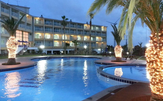 Blue Hawaii Resort