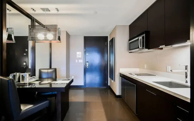 StripViewSuites at Vdara