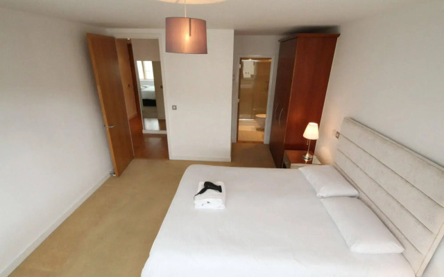 Hanover Quay Apartment