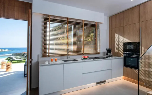 Made By The Sea Villas 9 Bdrm