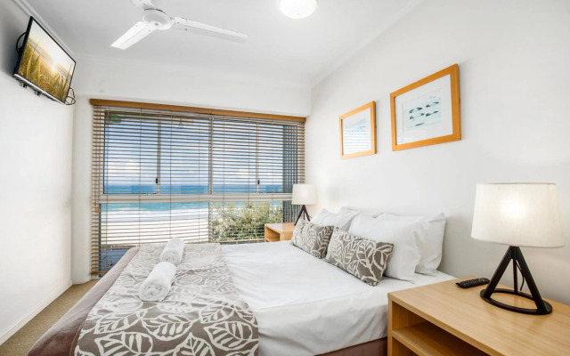 Rolling Surf Resort