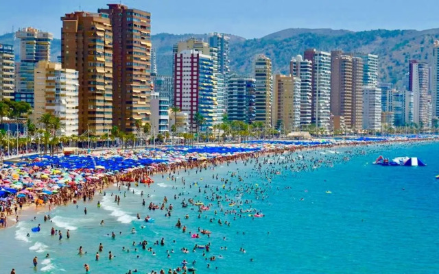 48 Benidorm