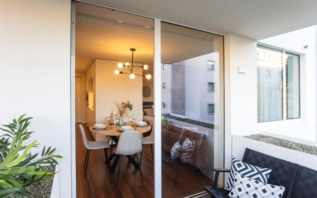 Bombarda Apartments by LovelyStay