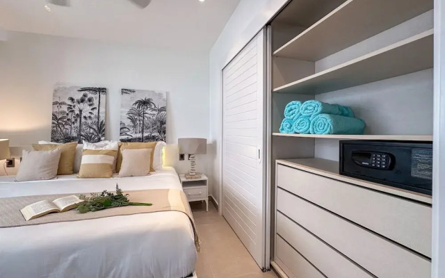 Luxury 2 Bedroom Apartment