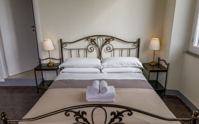 Onlyrooms IV - Sea View & Free Parking