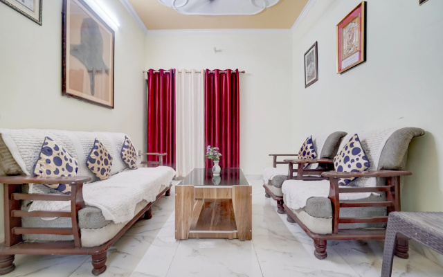 SPOT ON Aparna's Home