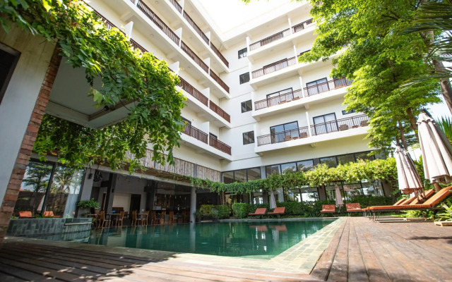 DACO Hotel