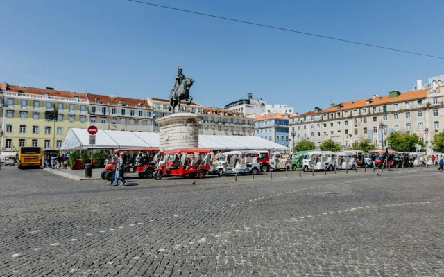 Rent4Rest Lisbon Downtown Designer's Apartment