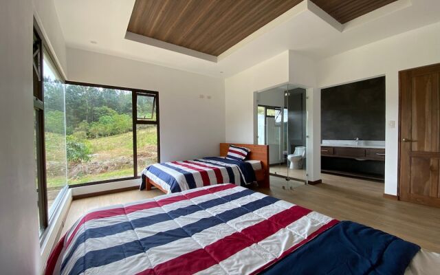 Arte de Plumas birding lodge