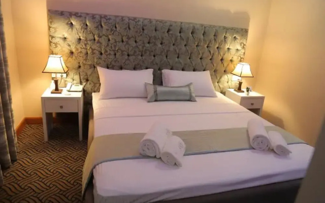 Hotel Capri Mc