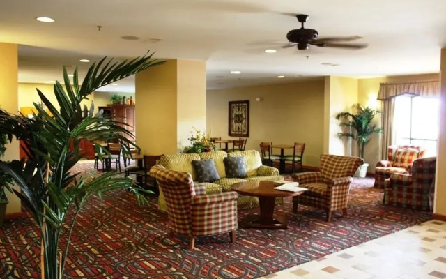 Holiday Inn Express Hotel & Suites Lonoke I-40 (Exit 175)