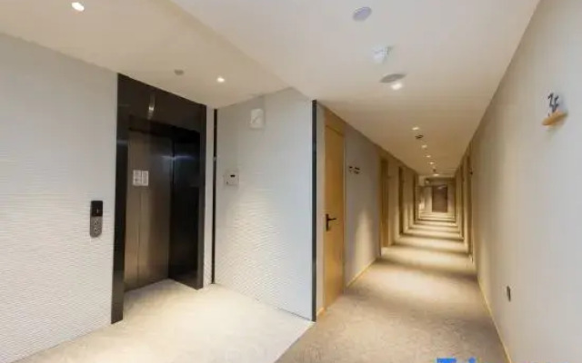 Kelun hotel（Shanghai Jiaotong University Store）