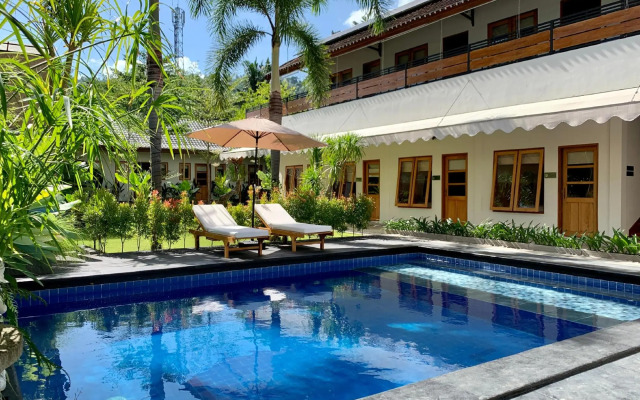 Airy Eco Pantai Senggigi Lombok