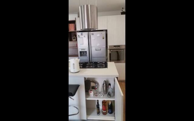 Cheerful Holiday House Illuminosa