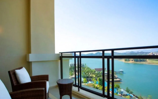 Sheraton Bailuhu Resort, Huizhou