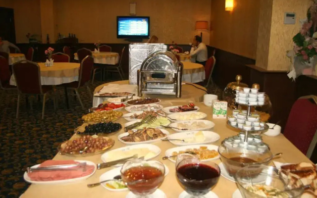Cetin Otel