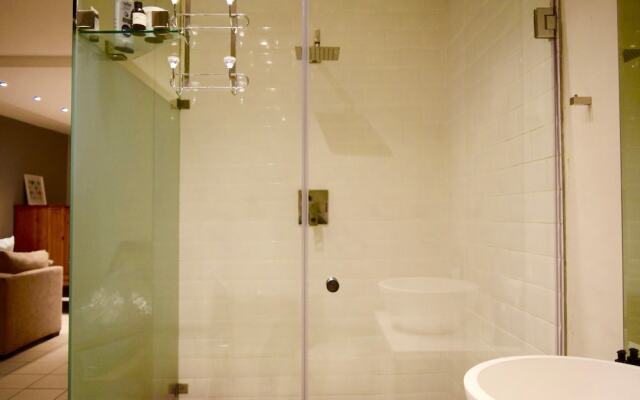 1 Bedroom Apartment in Fresnaye