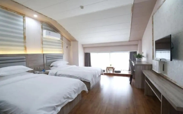 Hongfuxuan Hotel – Guest Rooms – Zhenjiang