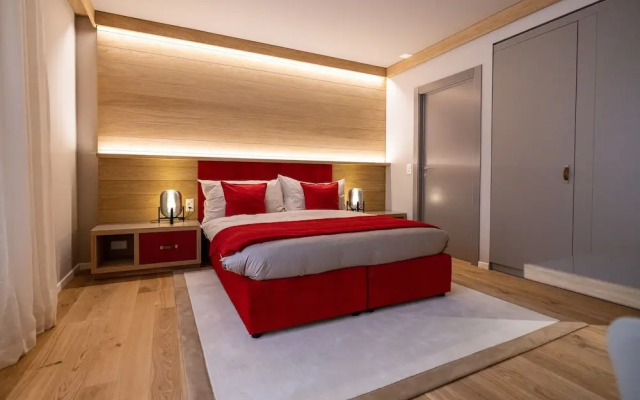 Los Lorentes Residences