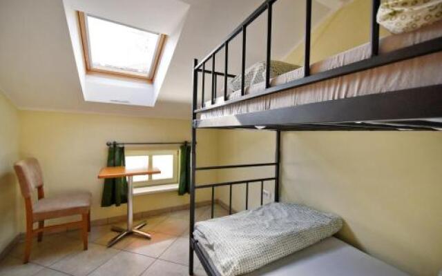 Hostel X Point
