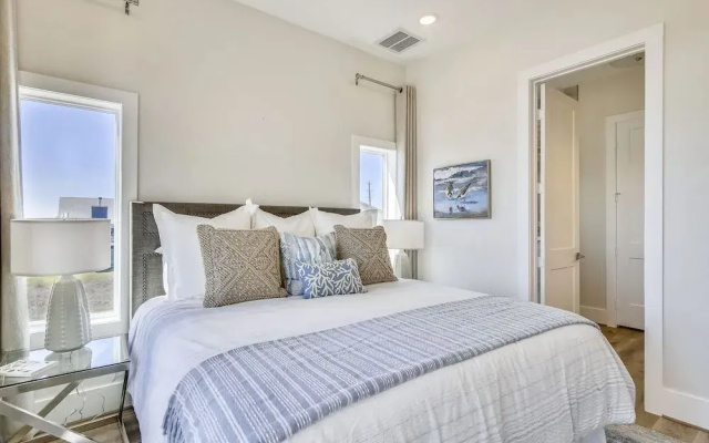 The Gulf Goddess by Ryson Vacation Rentals
