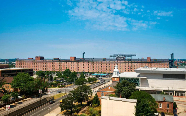 Sheraton Inner Harbor Hotel
