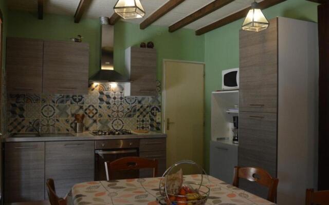 Maison Saint-Cyprien, 4 pièces, 7 personnes - FR-1-225D-421