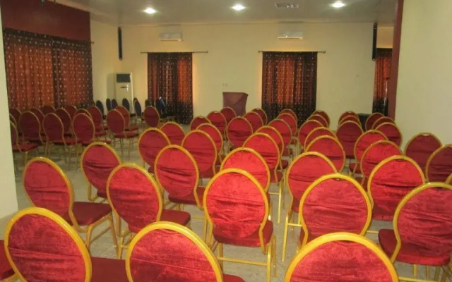 Joy House Hotel and Suites