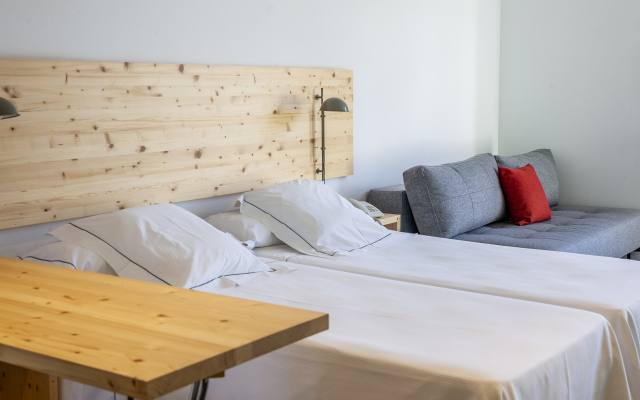 Tierra De Biescas Hotel