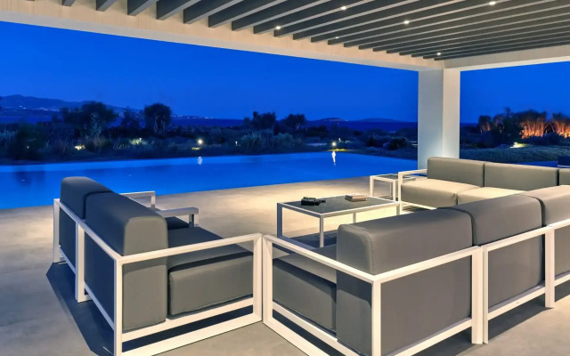Monogram Travel Antiparos