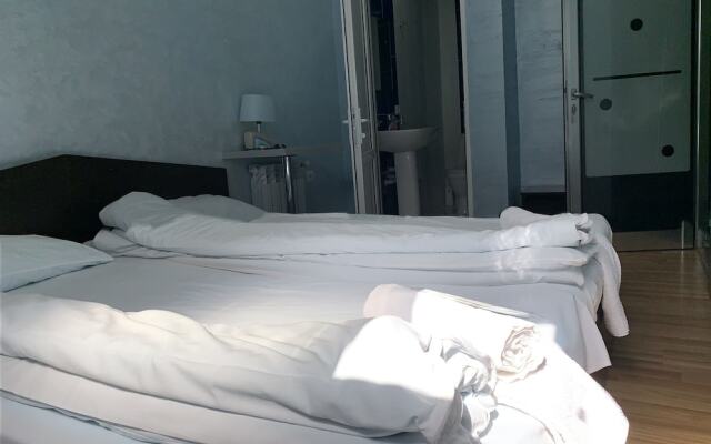 Domino Yerevan Hostel & Tours