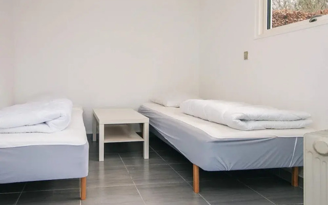 6 Person Holiday Home in Farvang