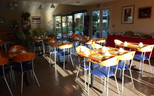 Hotel L'Océane Angers Parc Expo