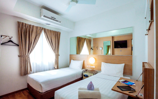 Red Planet Surabaya