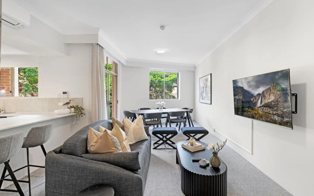 Kozyguru | Camperdown | Cozy 2-Bed Apt + Parking
