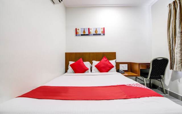 OYO 1466 Hotel G Square