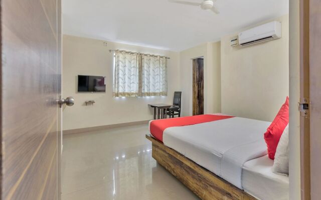 OYO 11969 Lotus Grand